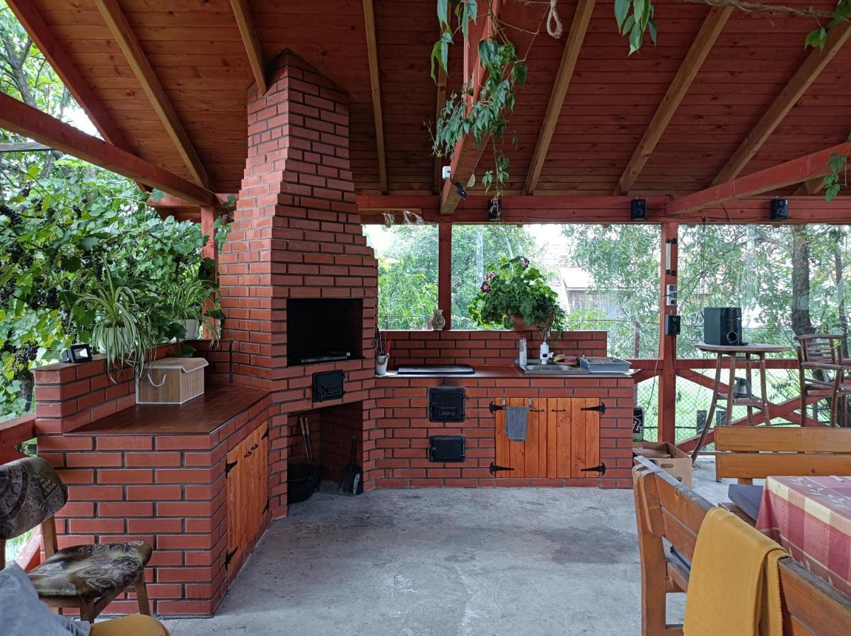 Nárcisz B&B Corund  Esterno foto